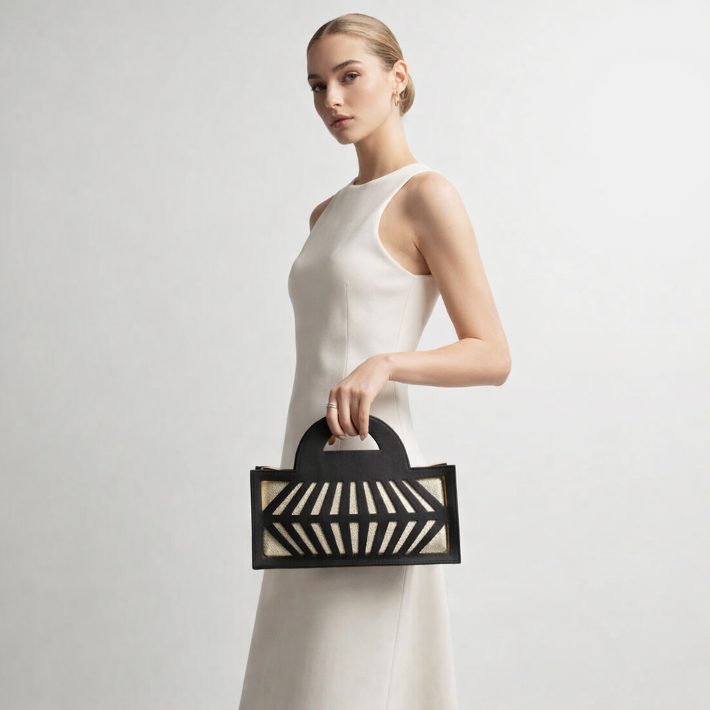 PSYCHE Mini with Platinum Pouch
